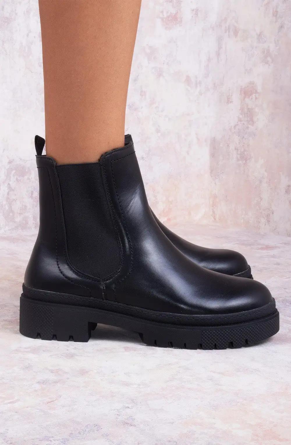 Thalina Chelsea Boots