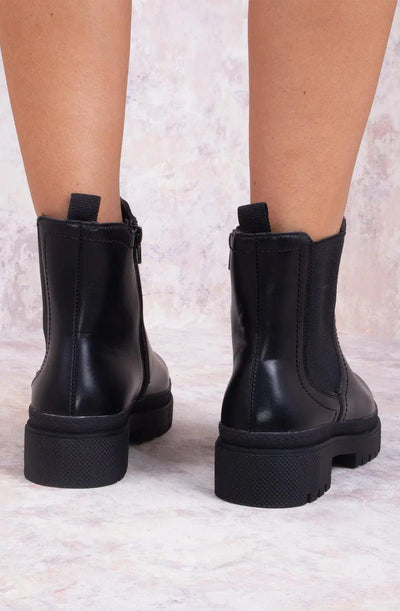 Thalina Chelsea Boots