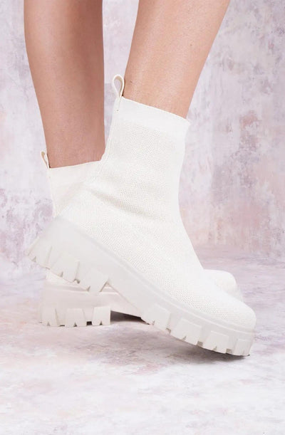 Amaris Chelsea Boots