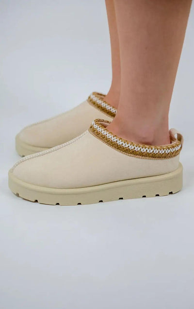 Elyra Slipper Boots