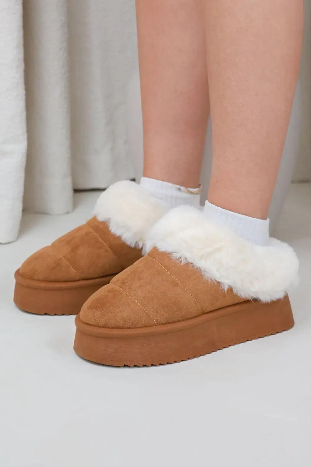 Vivara Slipper Boots