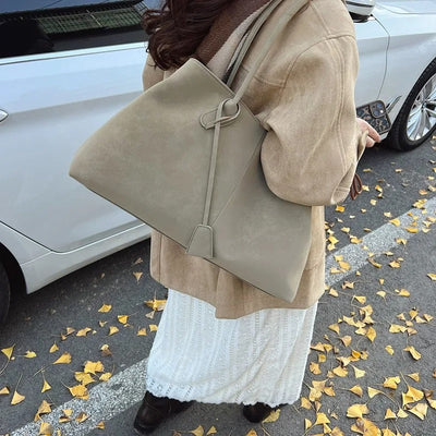 Vittoria™ Milano Maxi Tote